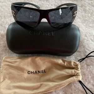 Authentic Chanel Sunglasses w/case